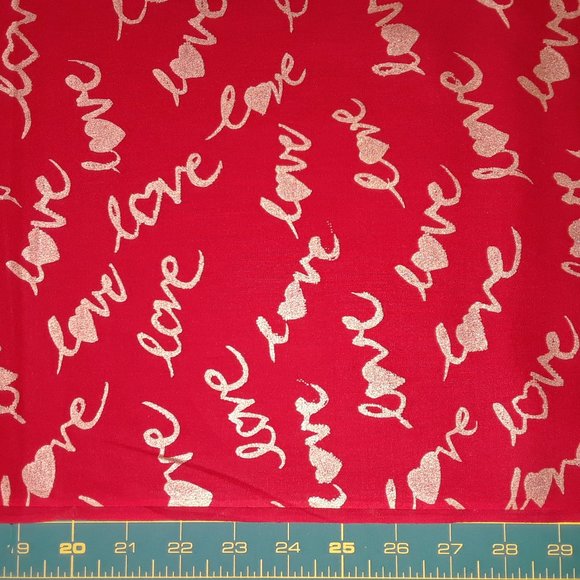 3 YARDS Sewing Fabric 'Love on Valentine's Day' - Picture 1 of 2